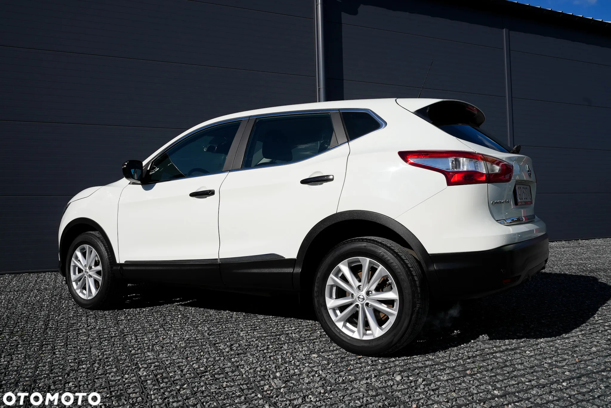 Nissan Qashqai 1.2 DIG-T Acenta Xtronic - 3