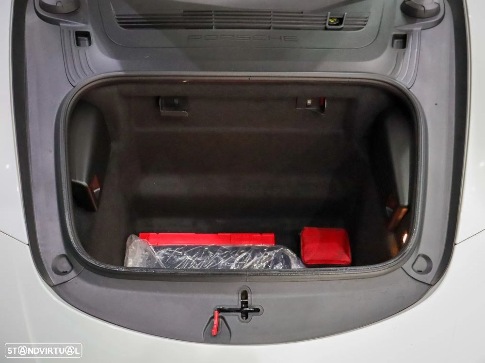 Porsche 911 (991) Carrera 2 PDK - 47