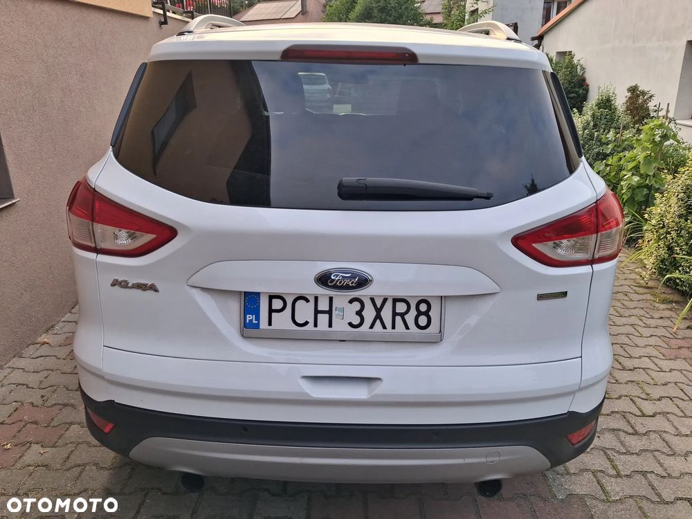 Ford Kuga - 10