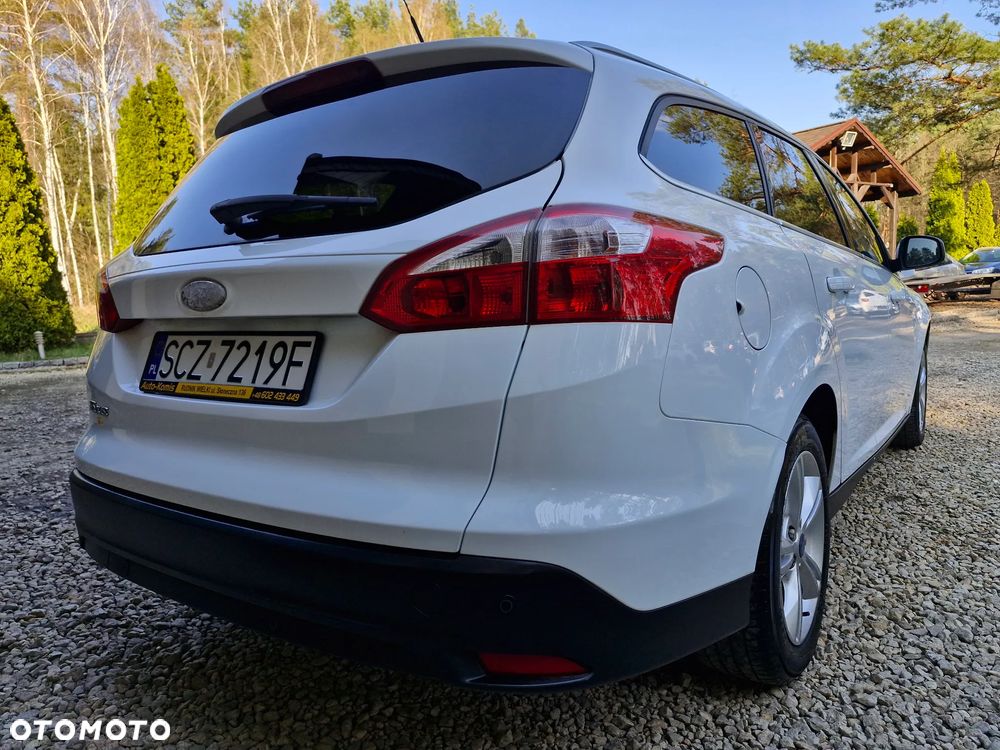 Ford Focus 1.6 TI-VCT Champions Edition - 4