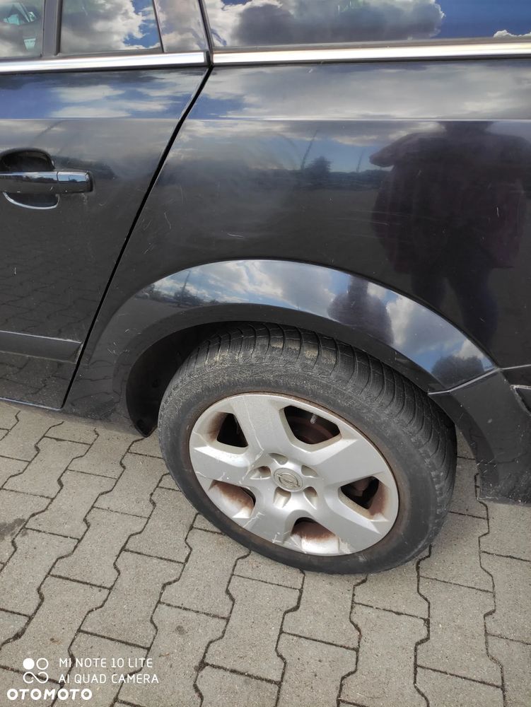 Opel Astra 1.9 CDTI Cosmo - 14