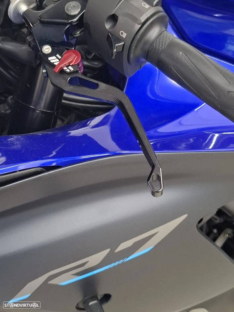 Yamaha YZF R7 - 15