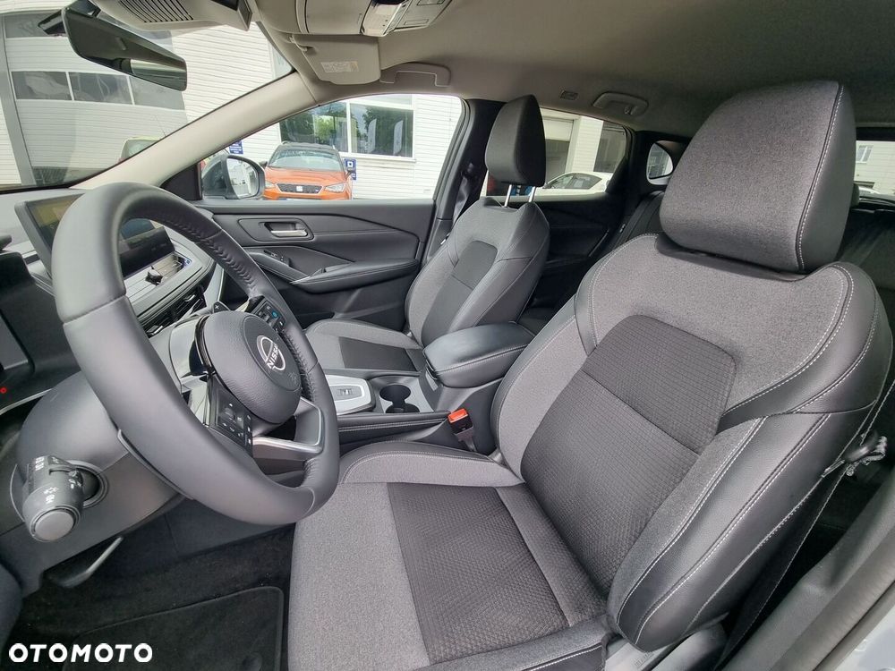 Nissan Qashqai - 14
