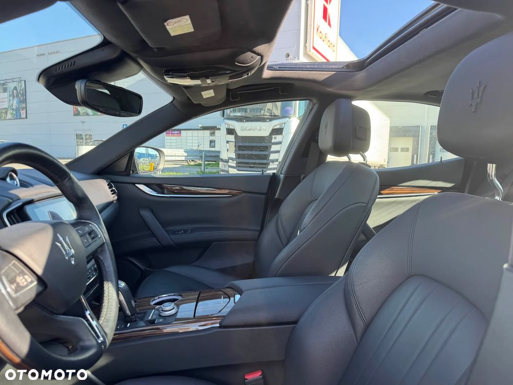 Maserati Ghibli S Q4 Granlusso - 10