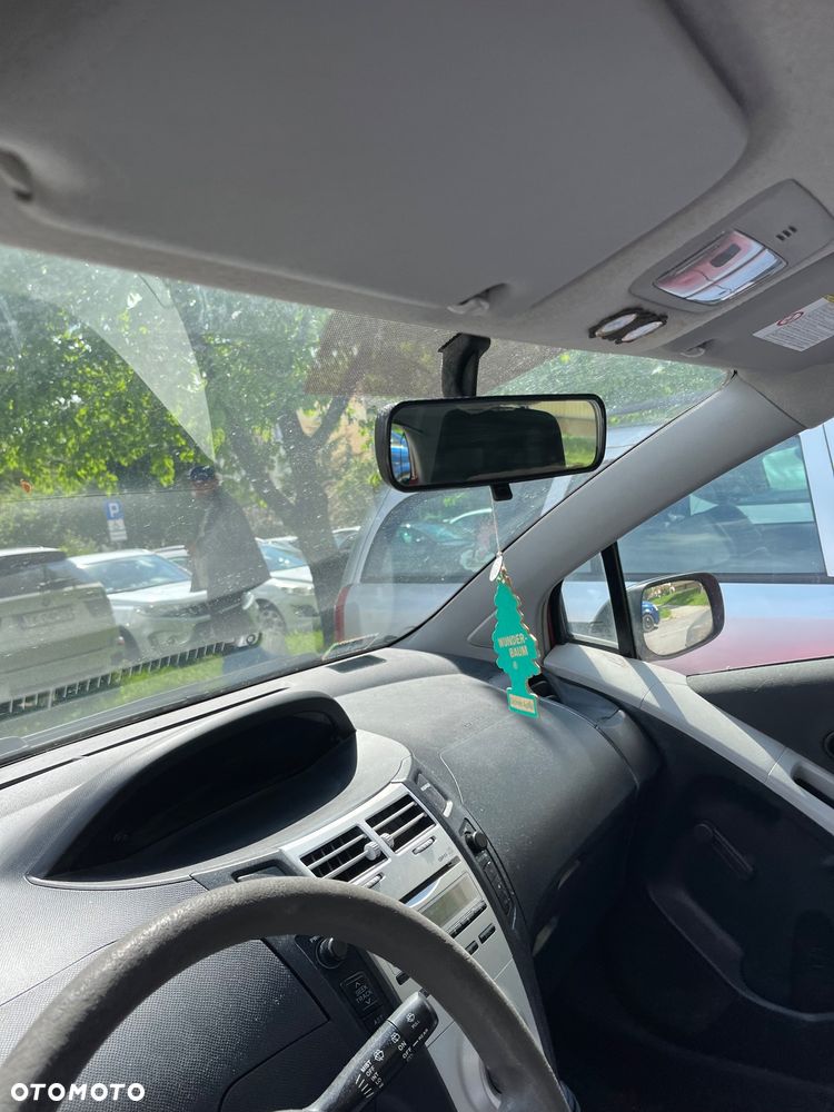 Toyota Yaris 1.0 Terra A/C - 9