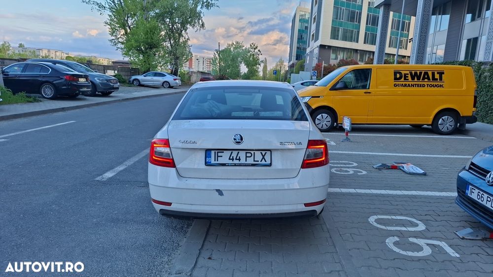 Skoda Octavia 1.0 TSI Ambition - 4