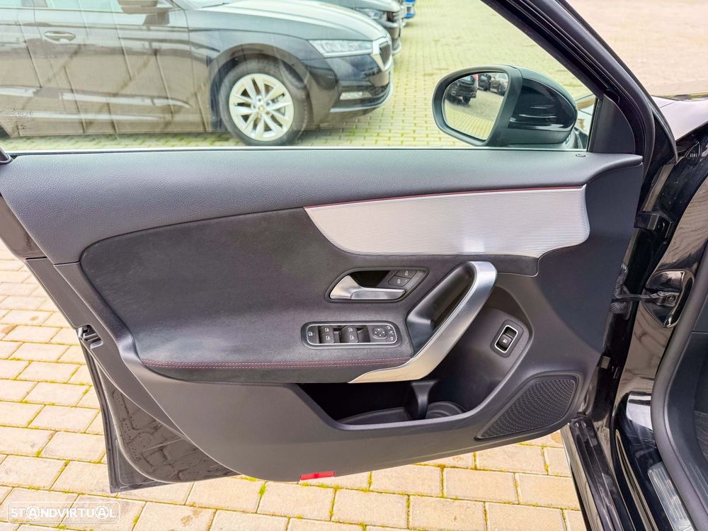 Mercedes-Benz A 250 e AMG Line - 11