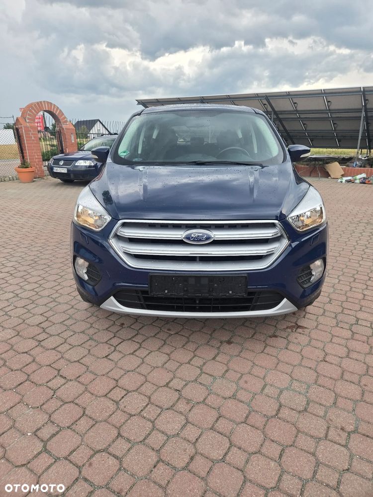 Ford Kuga 1.5 EcoBoost 2x4 Cool & Connect - 3