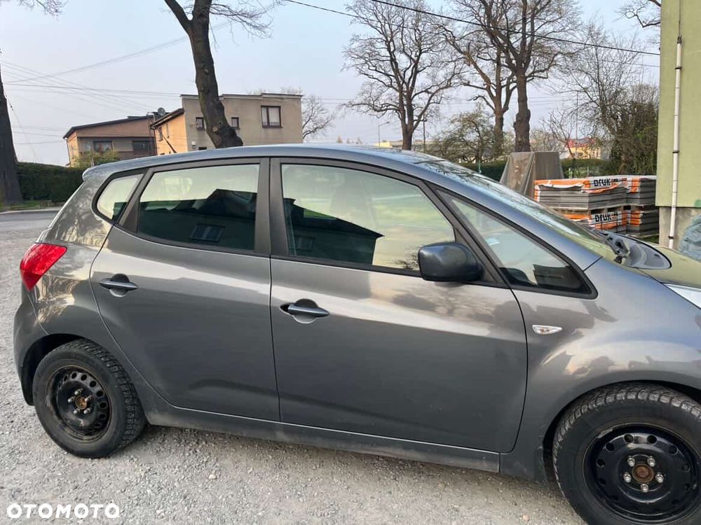 Kia Venga 1.4 CRDi L - 5