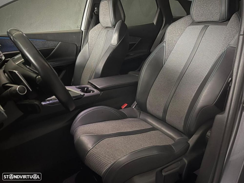 Peugeot 3008 1.6 Hybrid Allure Pack e-EAT8 - 11