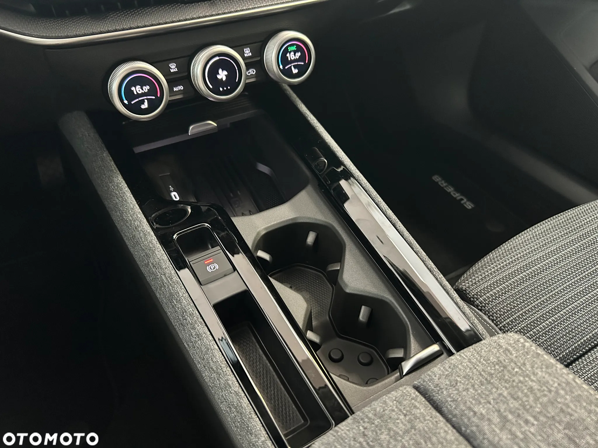 Skoda Superb - 28