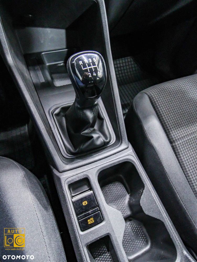 Volkswagen Caddy 2.0 TDI Comfortline - 25