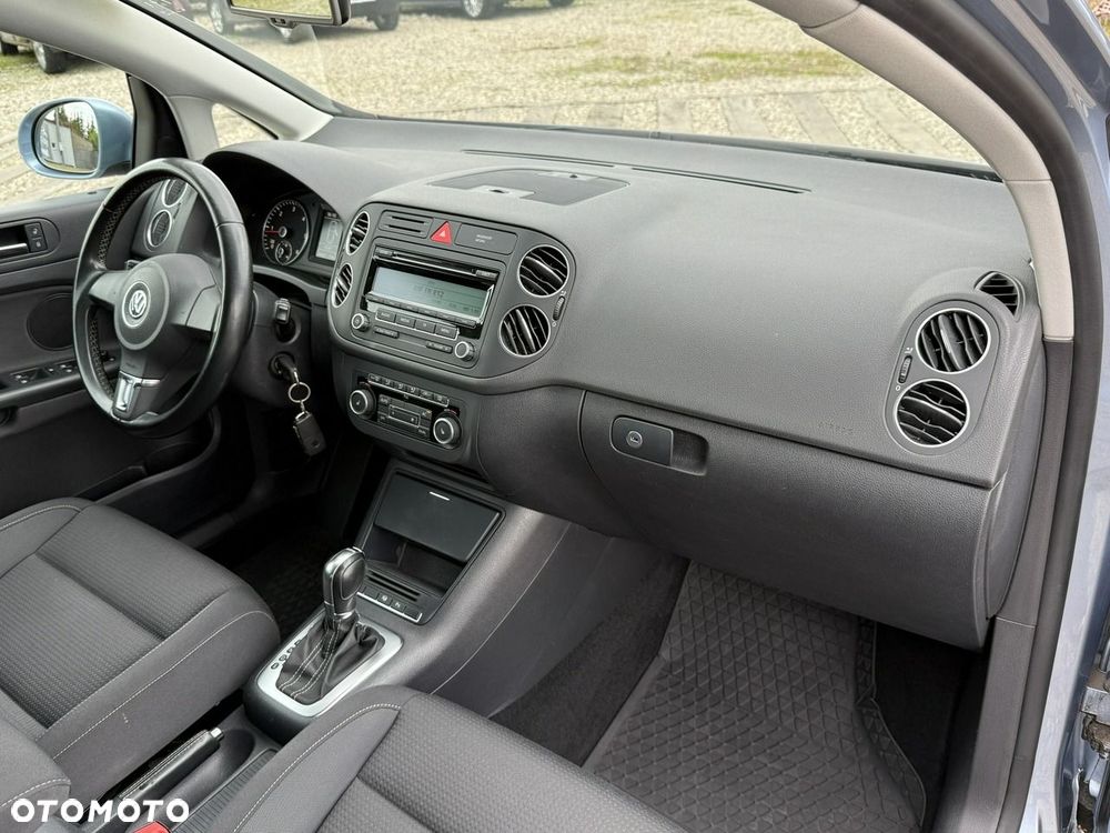 Volkswagen Golf Plus - 36