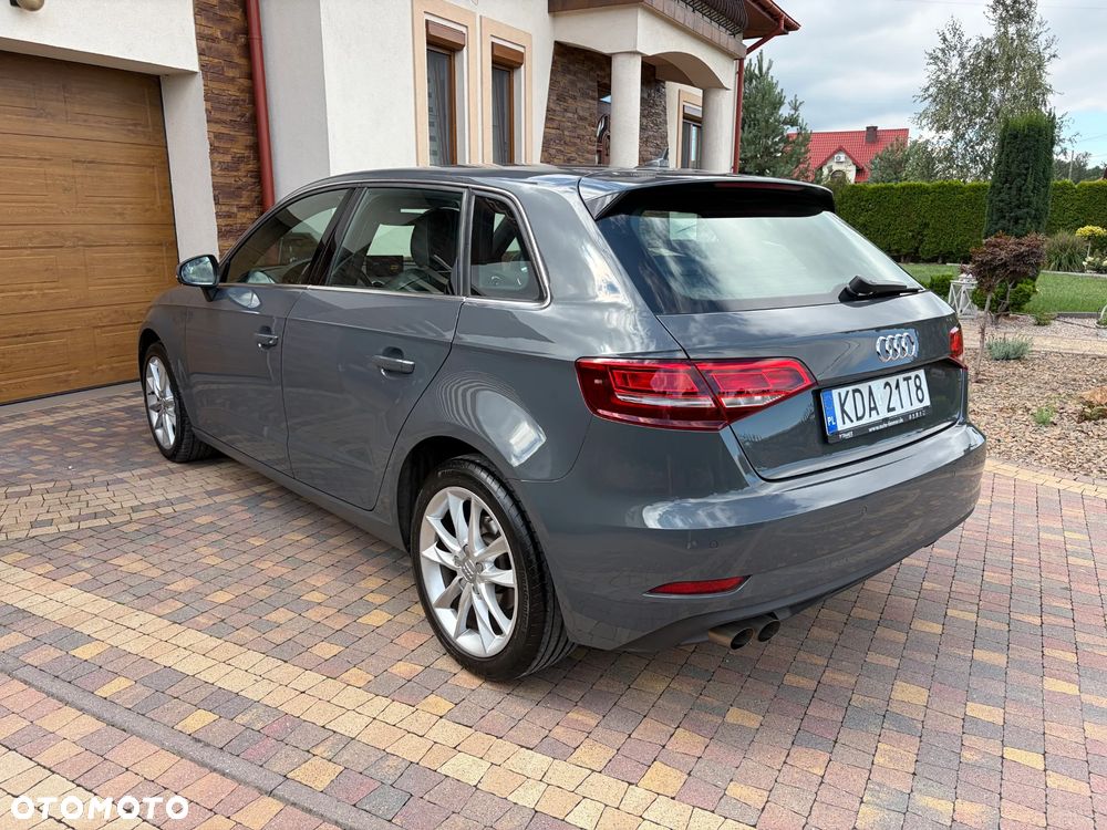 Audi A3 Sportback 2.0 TDI - 4
