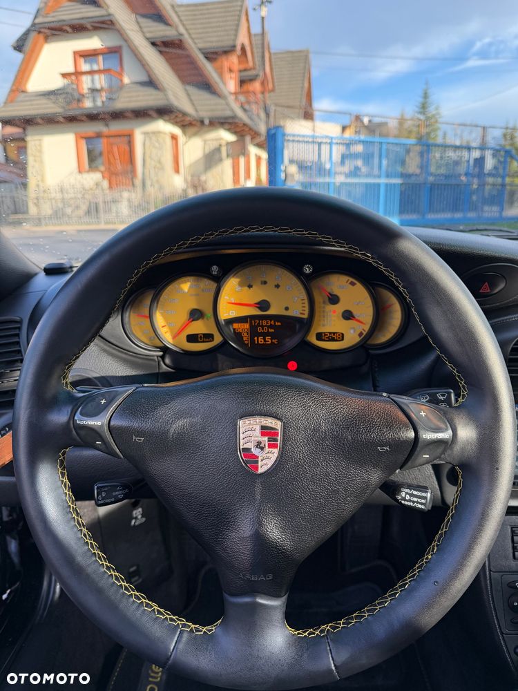 Porsche 911 - 11