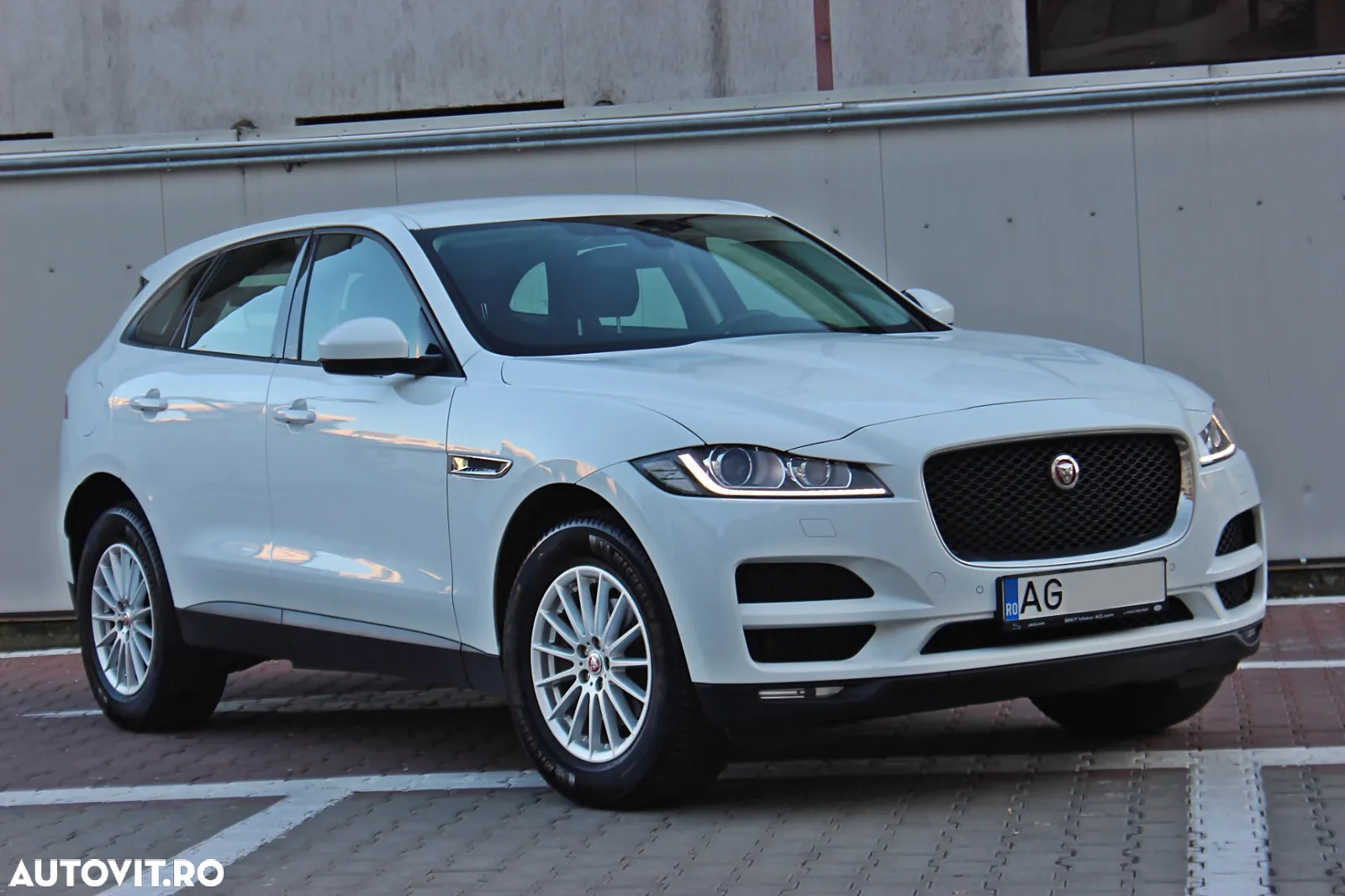 Jaguar F-Pace - 2
