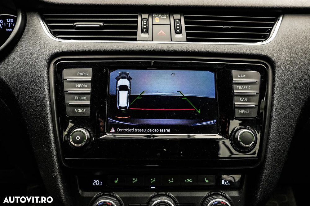 Skoda Octavia 2.0 TDI DSG 4X4 Style - 19