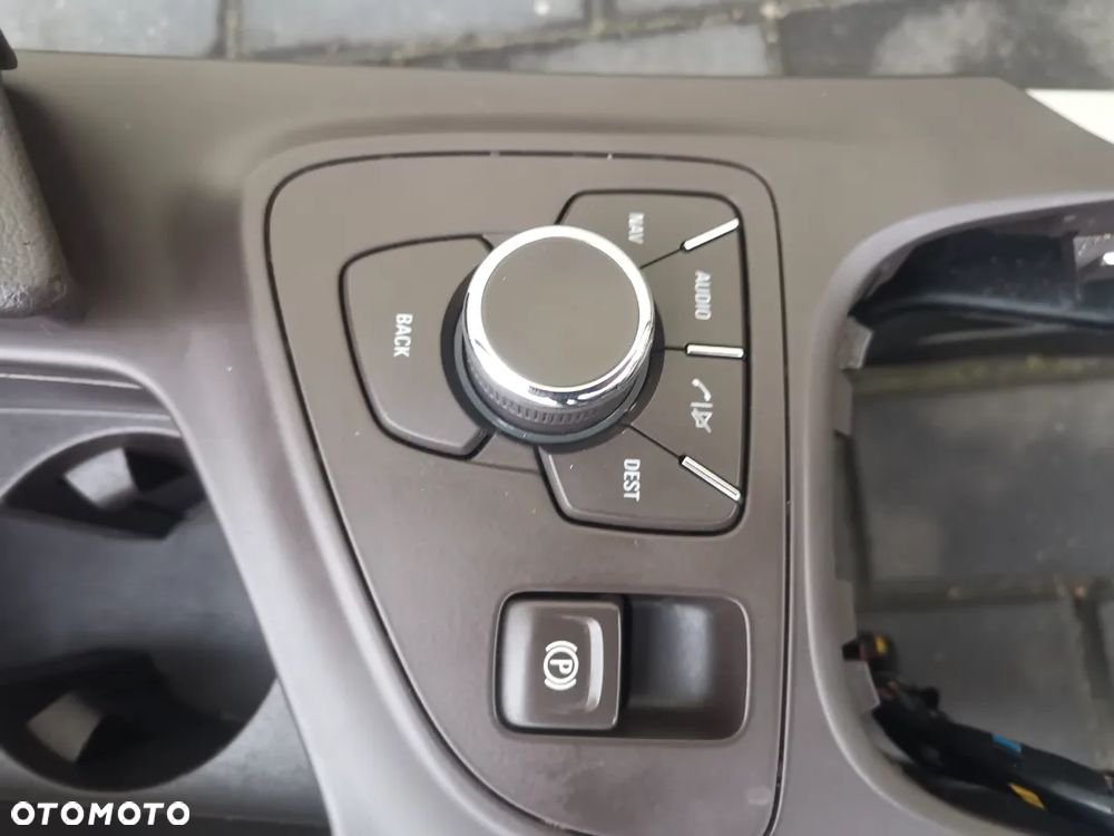 PRZEŁĄCZNIK RADIA NAWIGACJI BRĄZOWY OPEL INSIGNIA A 08-12 EUROPA 13310071