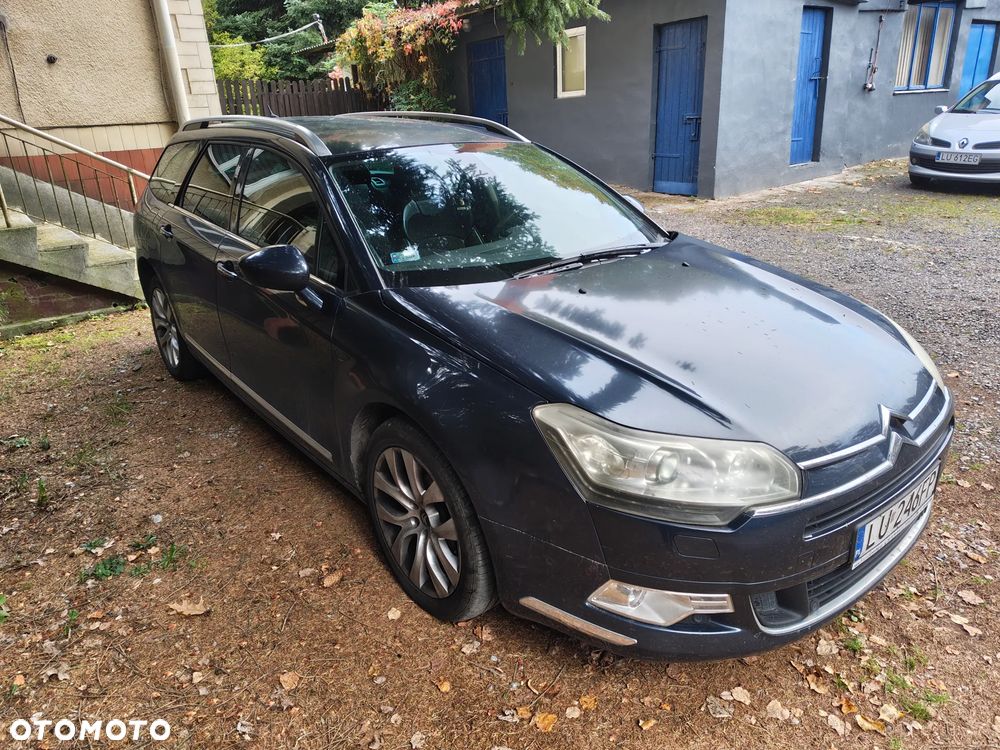 Citroen C5 2011 photo 2