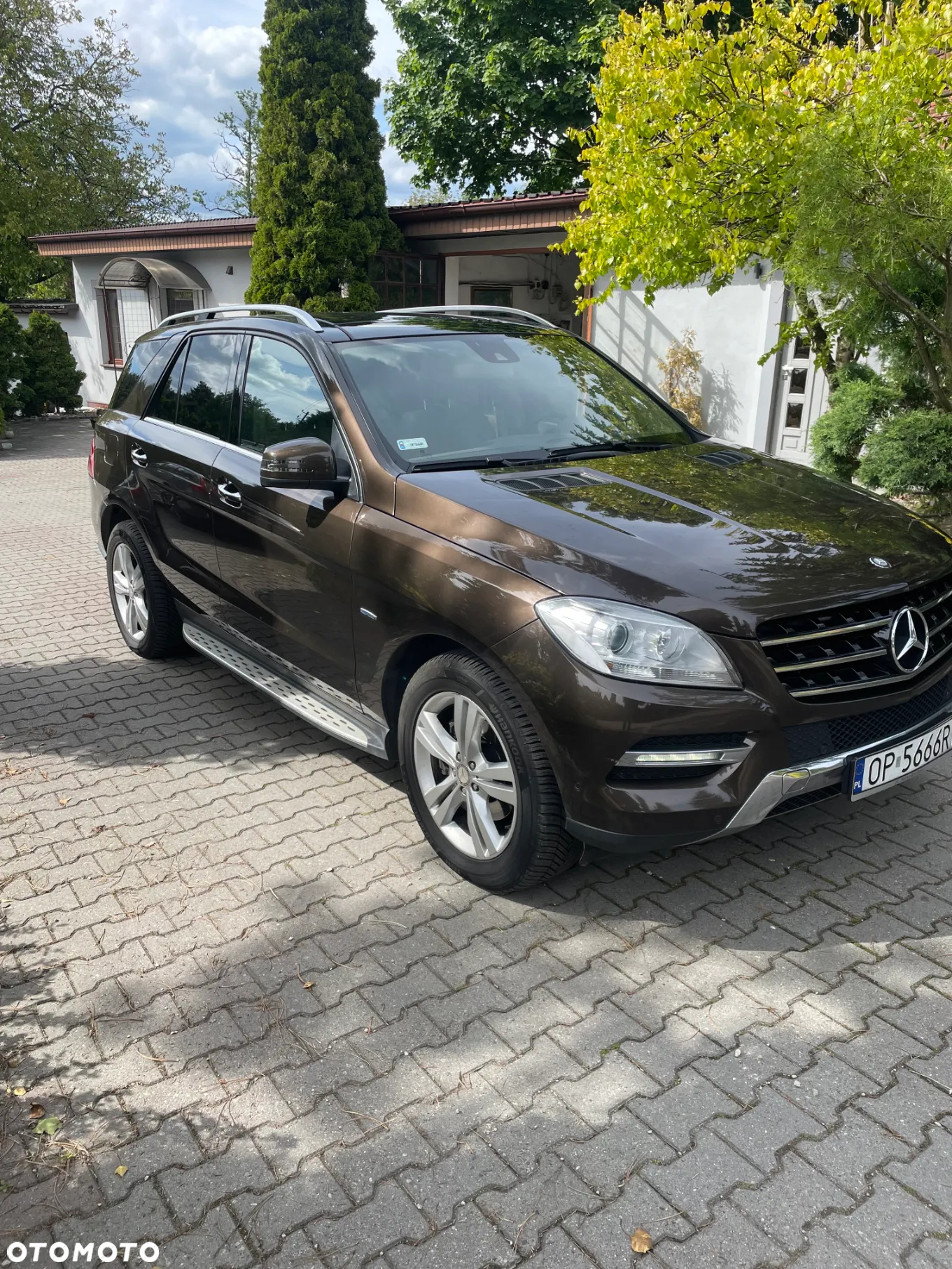 Mercedes-Benz ML 350 BlueTec 4-Matic - 2