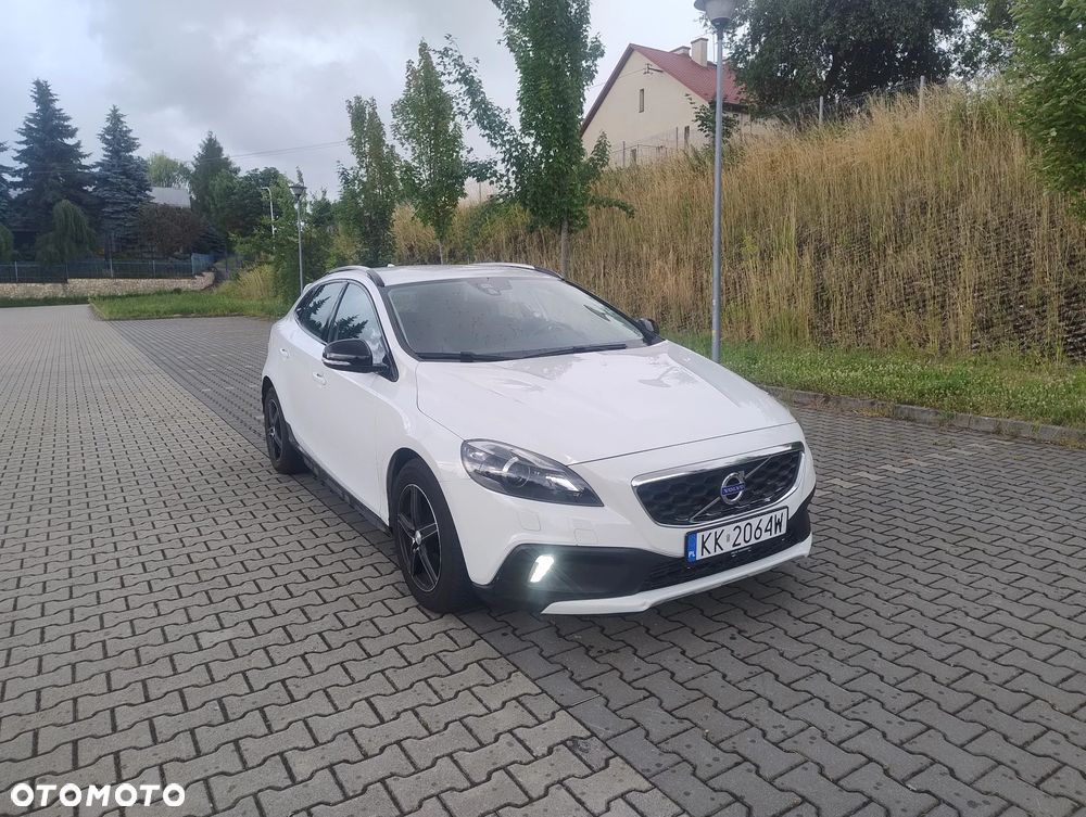 Volvo V40 T5 Geartronic Momentum - 6