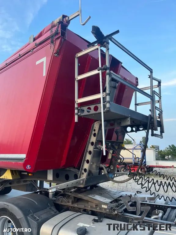 Schmitz Cargobull 52m3 - 8