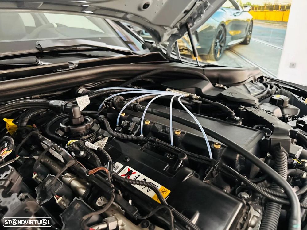 BMW M240i xDrive Auto - 45