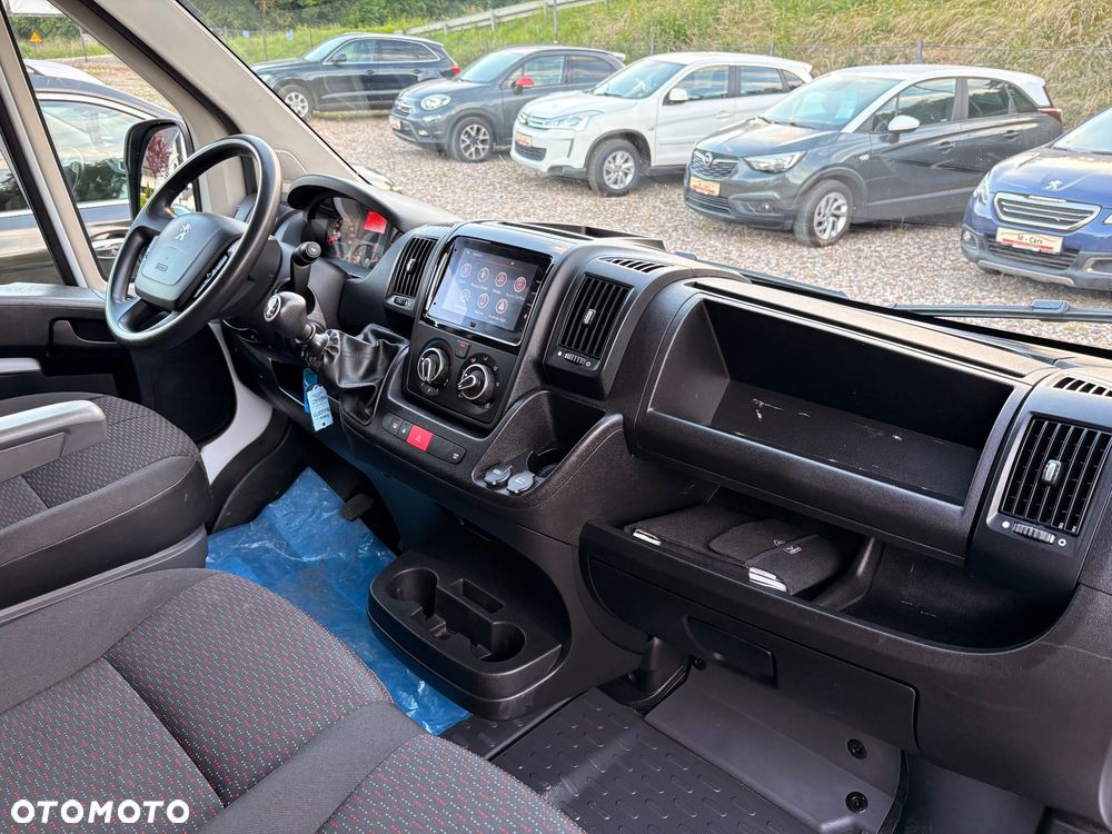 Peugeot Boxer 335 L3H2 Premium - 16