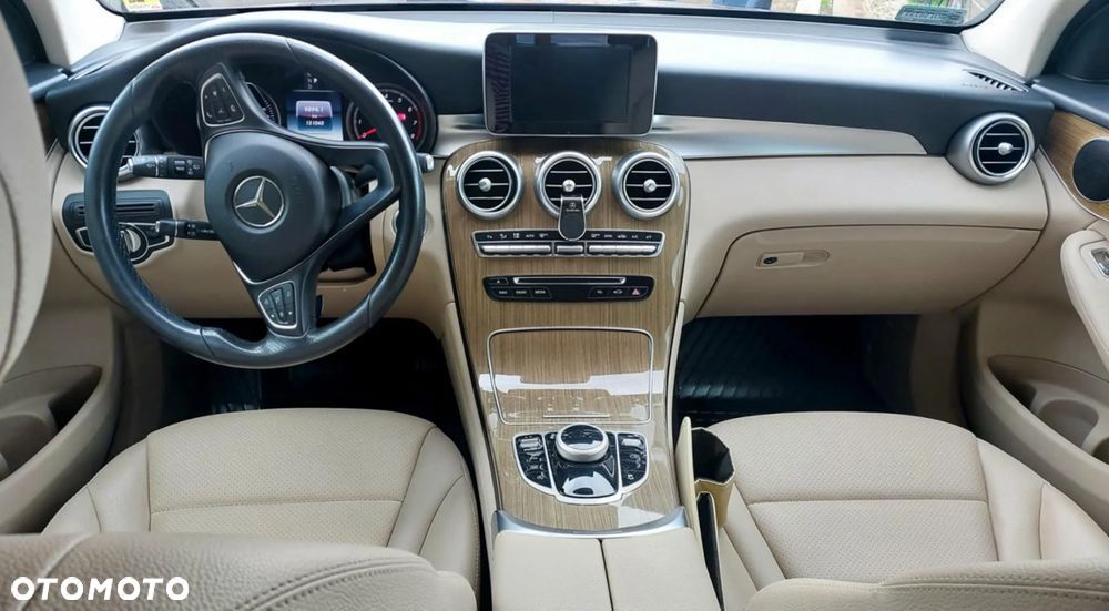 Mercedes-Benz GLC 250 4-Matic - 11