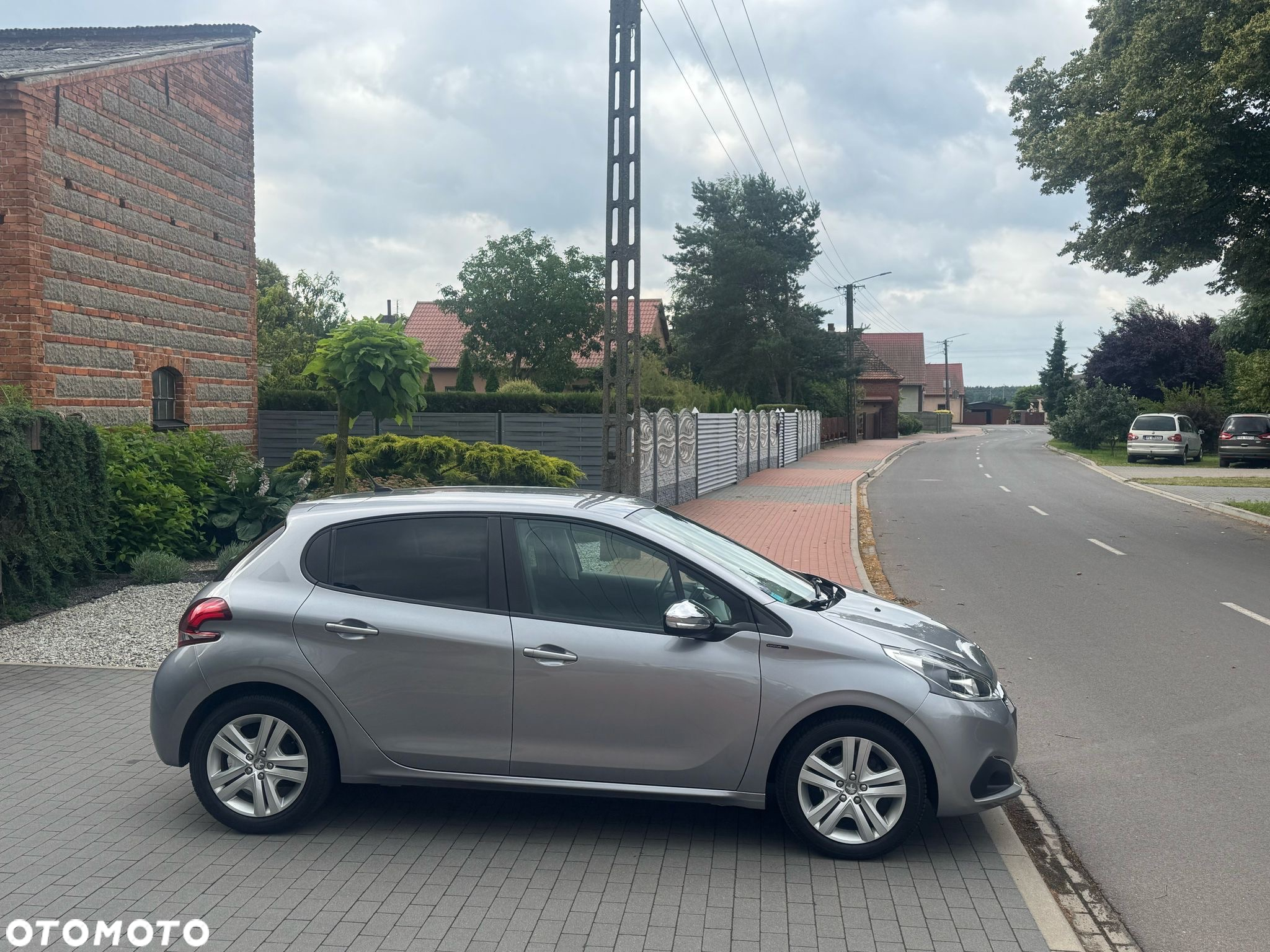 Peugeot 208 PureTech 82 Stop & Start Signature - 5
