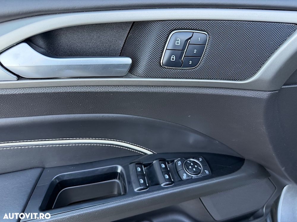 Ford Mondeo 2.0 TDCI PowerShift Business - 16