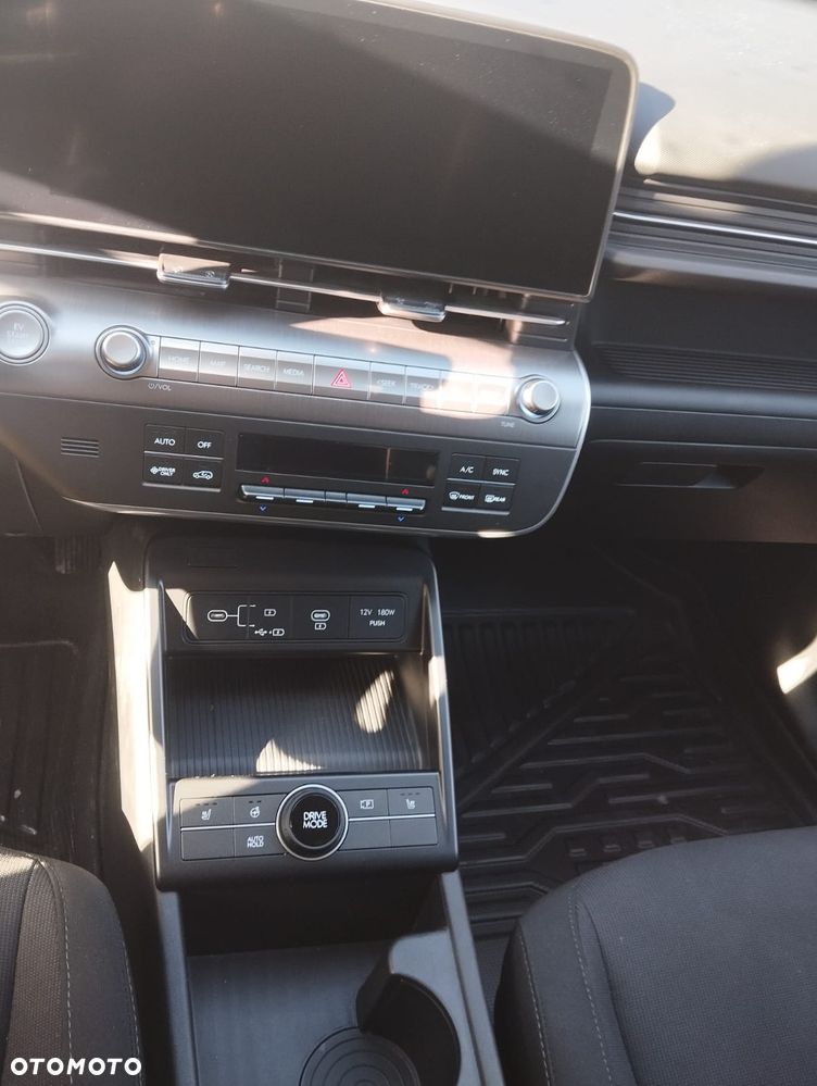Hyundai Kona - 5