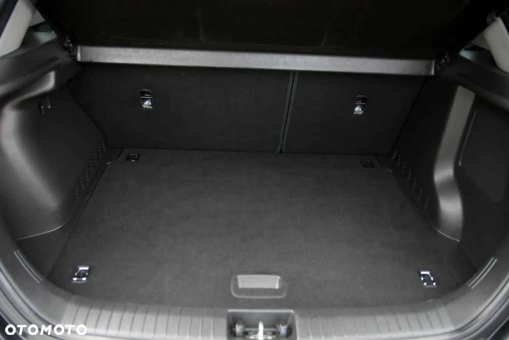 Hyundai Kona 1.6 T-GDI DCT Premium - 31