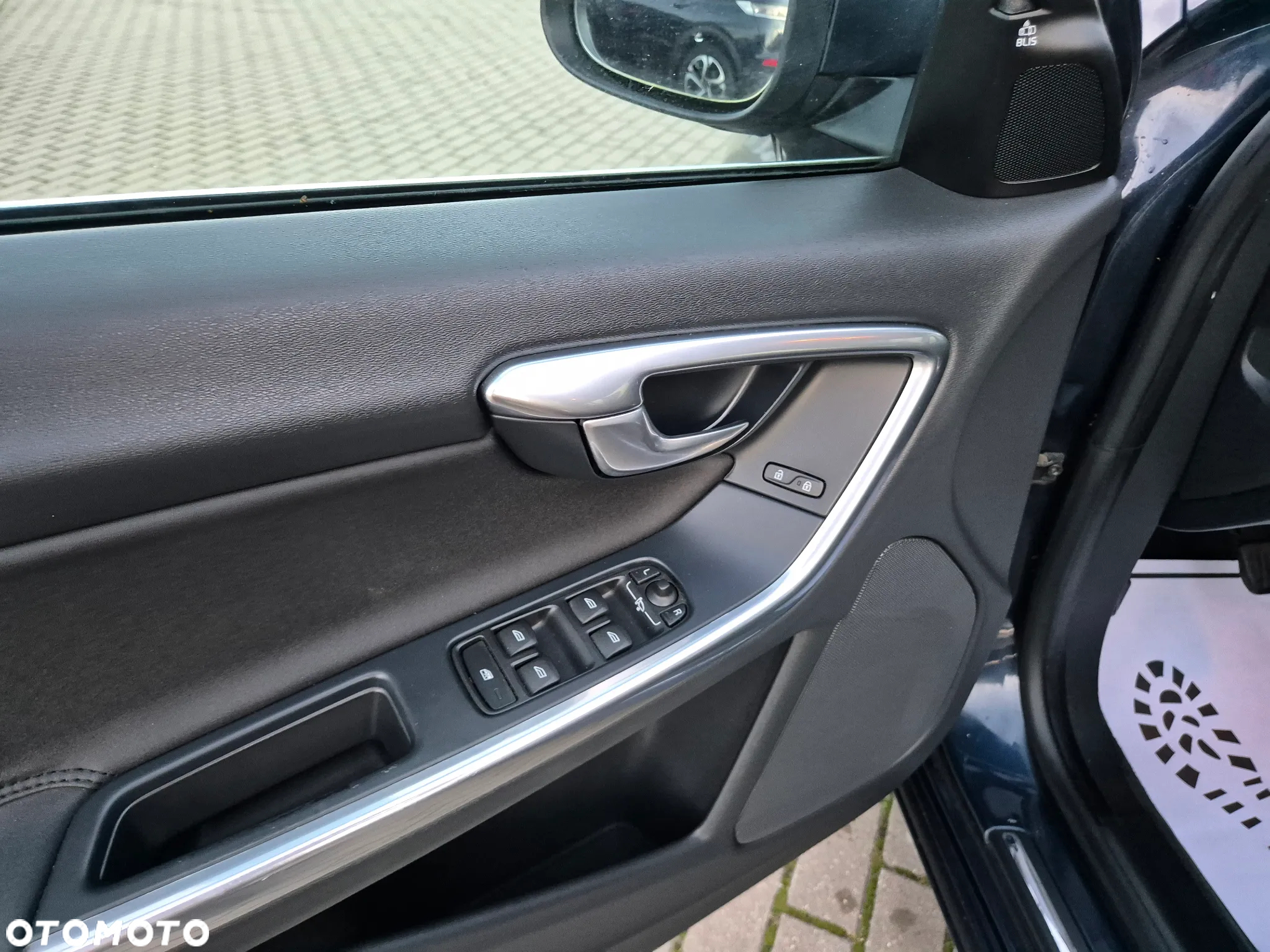 Volvo S60 D4 Momentum - 21
