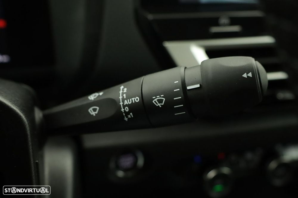 Citroën C4 1.2 PureTech Max EAT8 - 17
