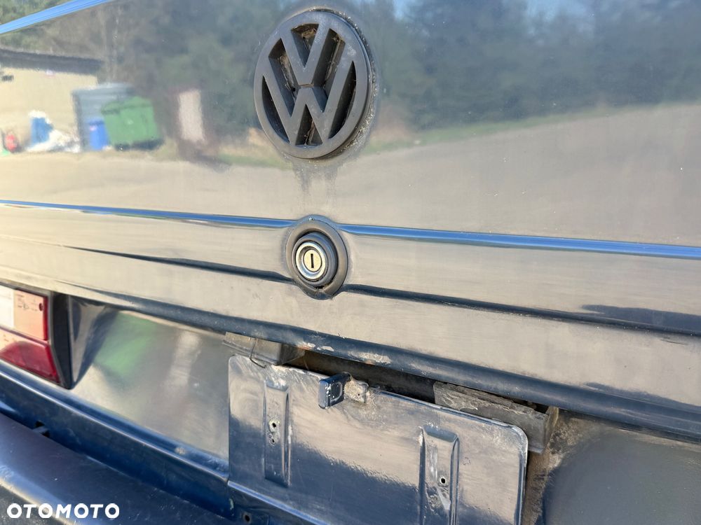 KLAPA TYLNA VOLKSWAGEN T3 CARAVELLE - 4