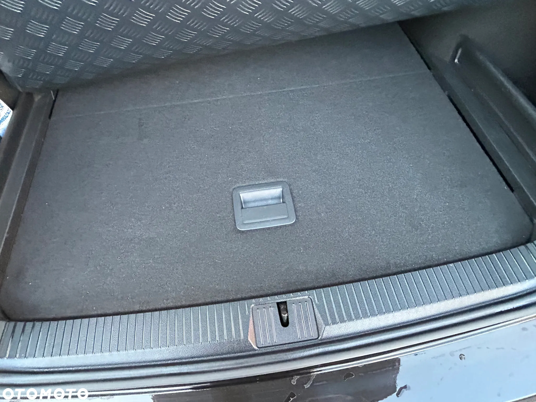 Volkswagen Passat 2.0 TDI 4Mot Elegance DSG - 8