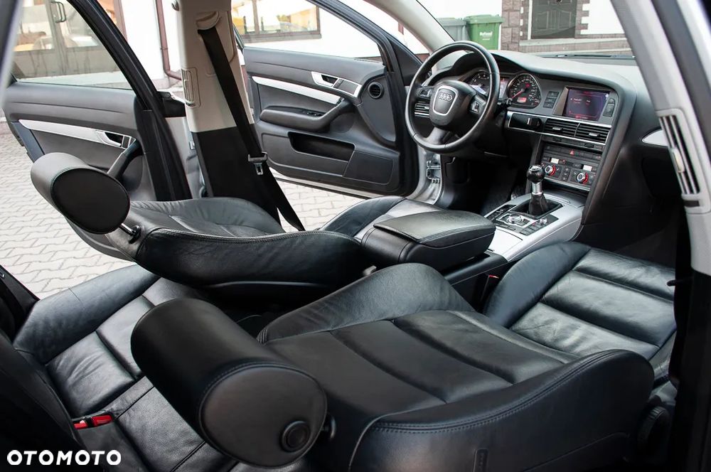 Audi A6 Limousine 2.4 - 26