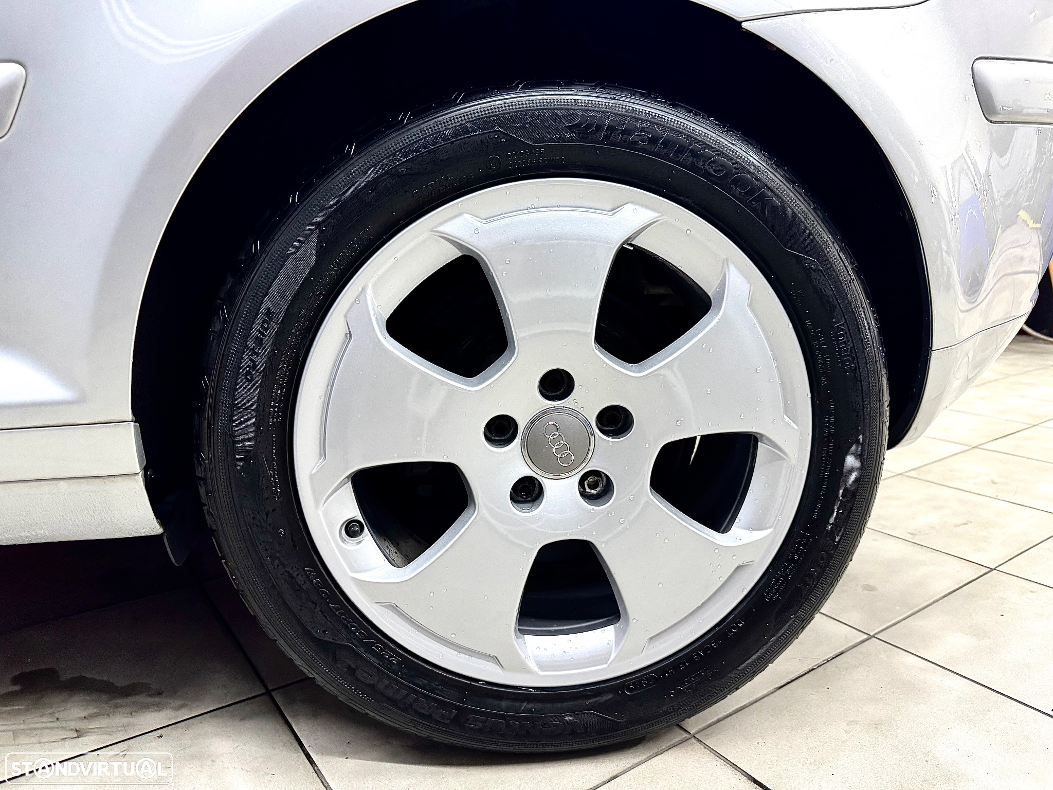 Audi A3 2.0 FSI Attraction - 6