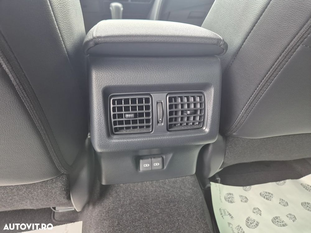 Toyota Camry 2.5 Exclusive - 16