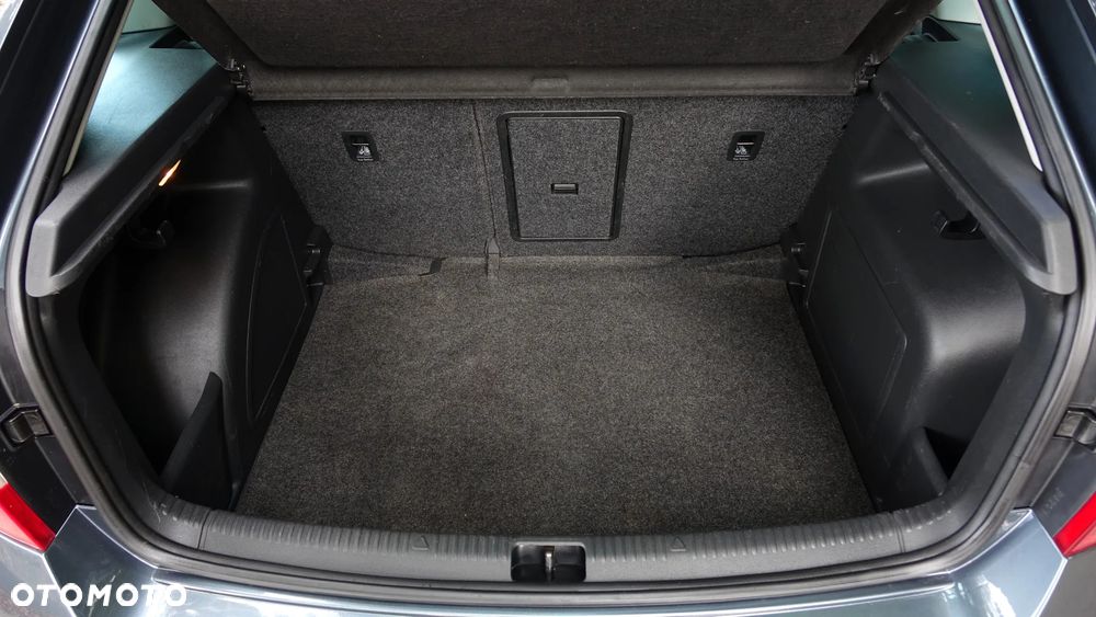 Skoda RAPID - 31