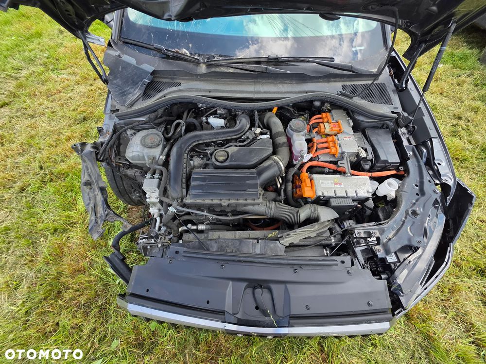 Skoda Superb 1.5 TSI iV DSG L&K - 8