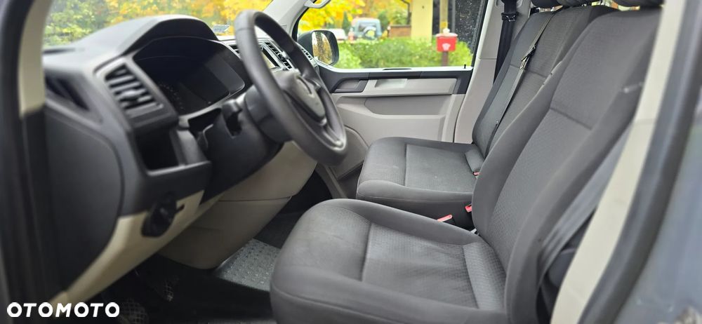 Volkswagen Transporter Multivan Kurz Business - 12