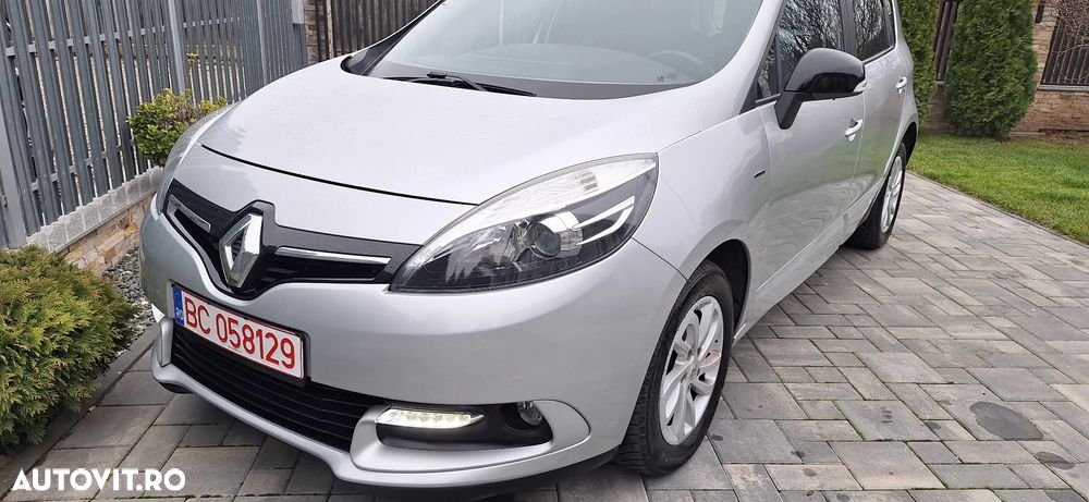 Renault Scenic - 12