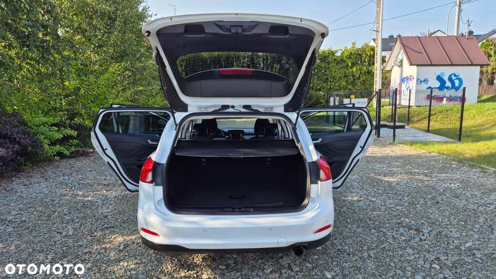 Ford Focus 1.5 EcoBlue Start-Stopp-System ACTIVE - 26