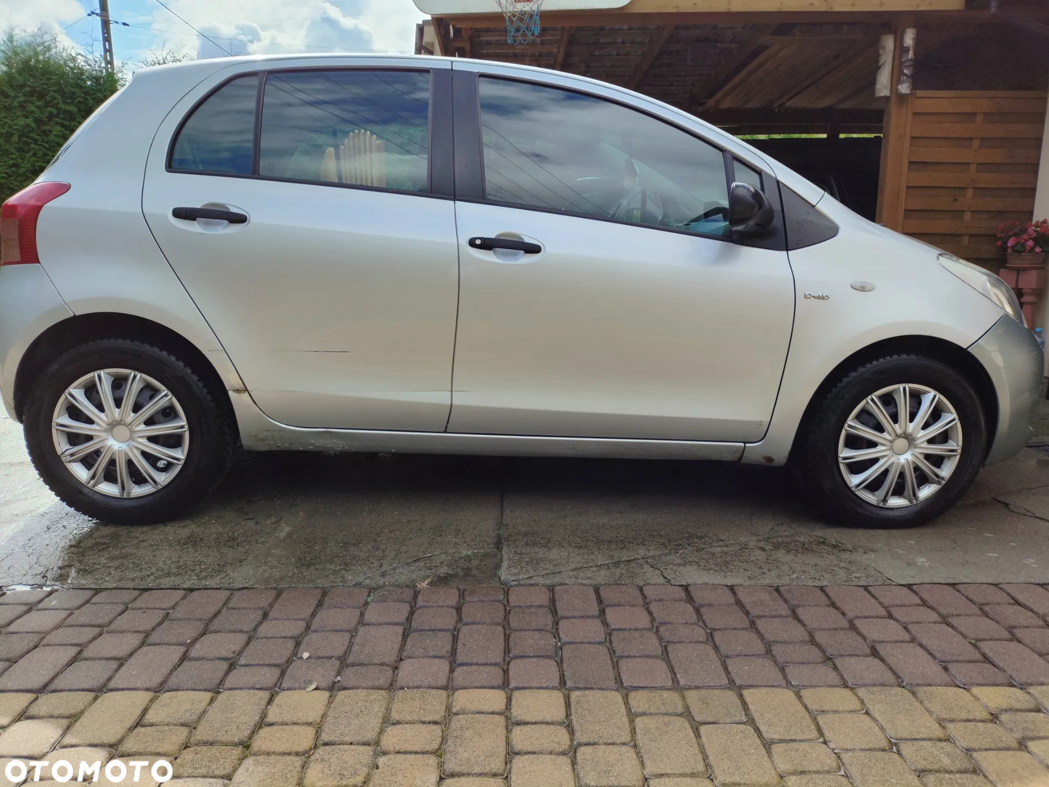 Toyota Yaris - 8