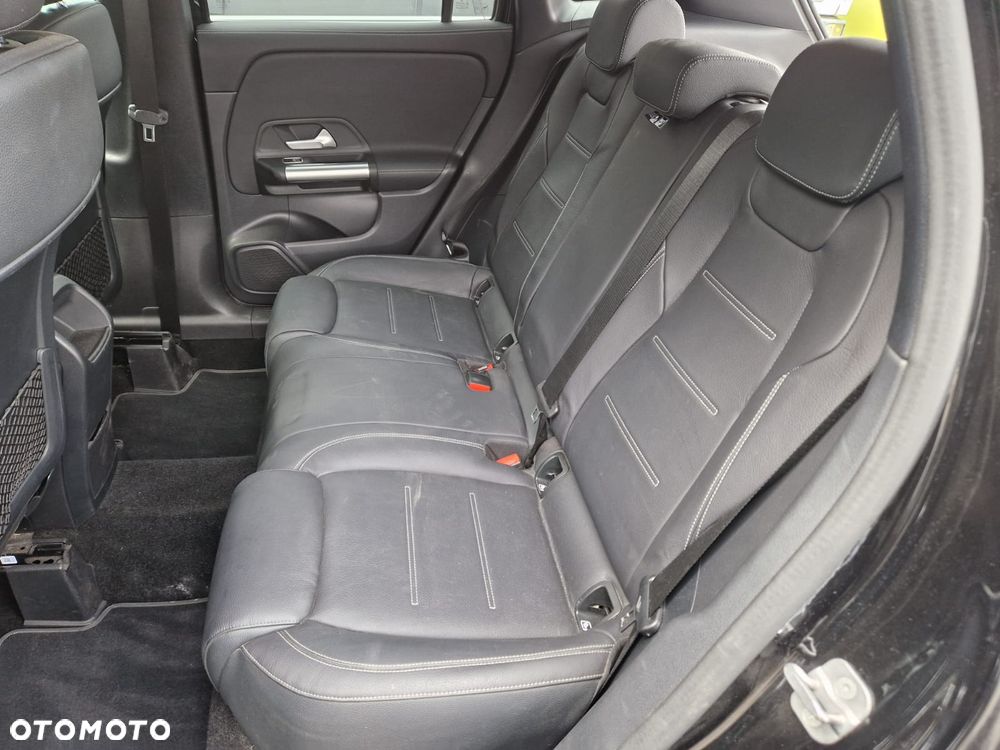 Mercedes-Benz GLA 220 d 4-Matic Edition 1 - 18