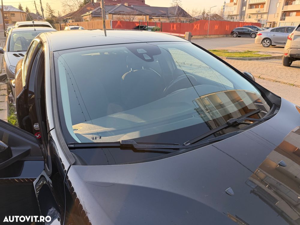 Volvo V40 D4 Momentum - 13
