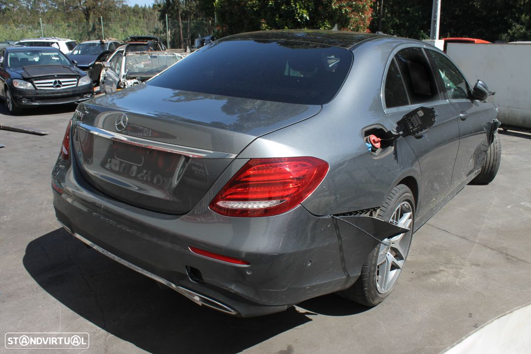 Mercedes W213 E350 de 2017 - 12