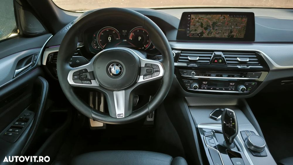 BMW Seria 5 520d Aut. - 28